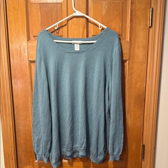 Jessica London Sweaters - Jessica London women’s long sleeve light sweater size 22/24 .